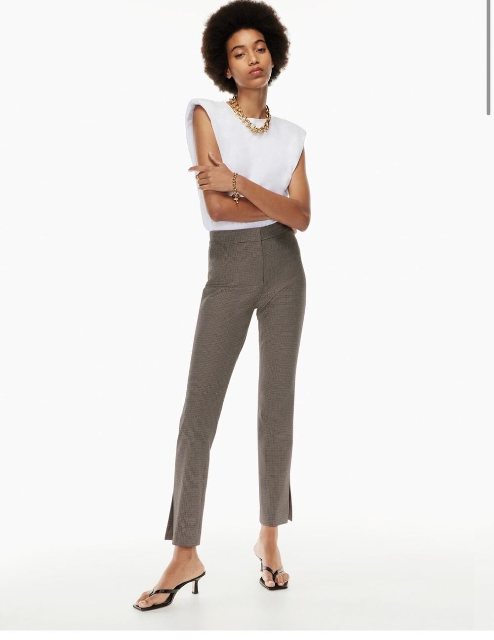 $148 Aritzia Babaton Numero Pant with belt 
Size 0